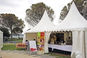 CATERING: Special environment for external catering, service and culinary